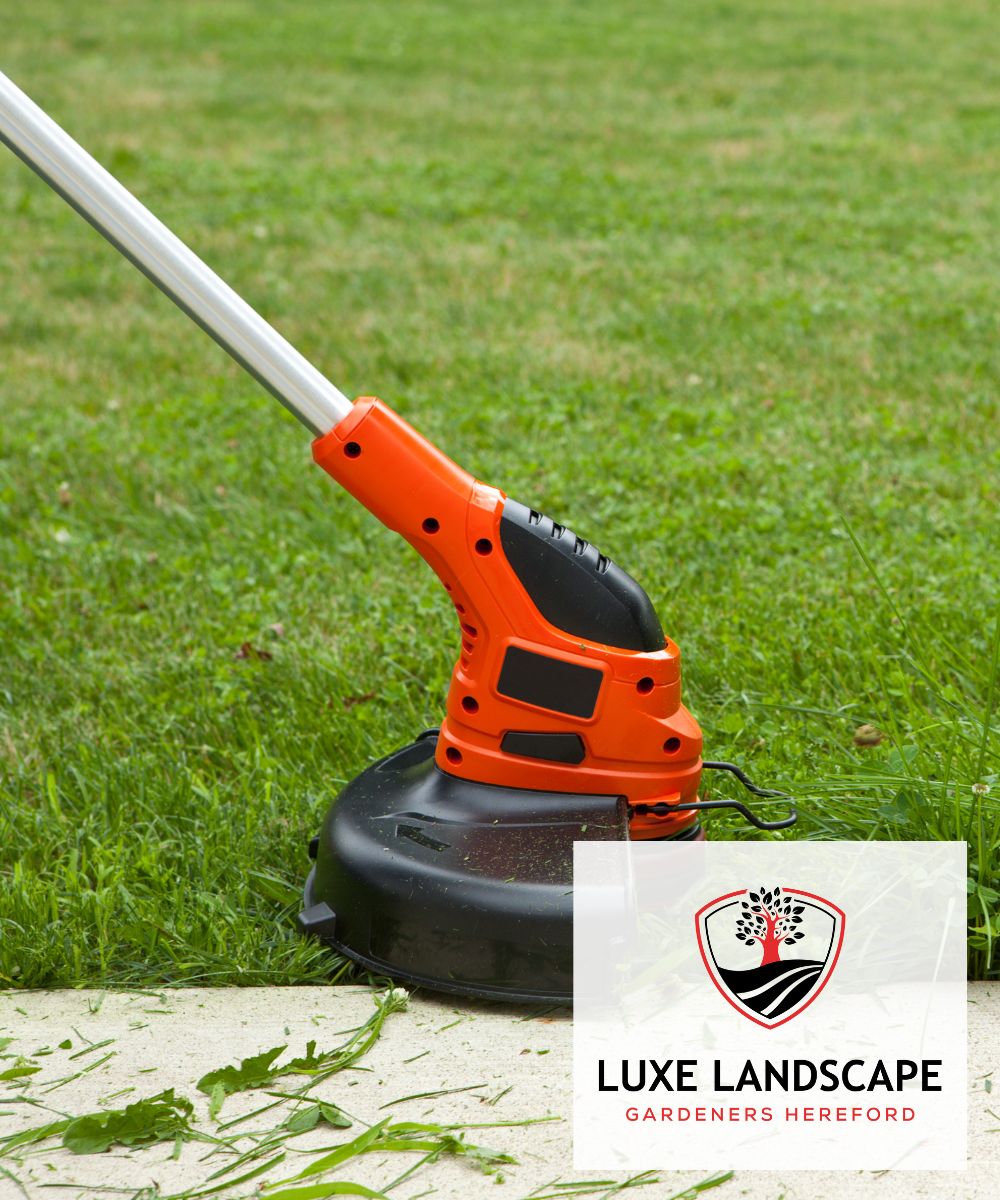 Hereford Garden landscape maintenance bespoke services